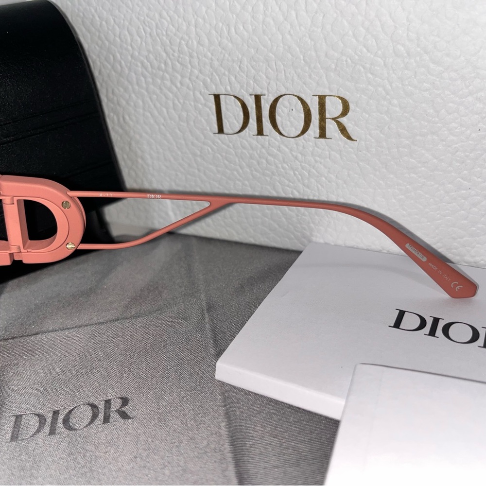 Dior Pink and Black Geometric Sunglasses - Picture 7 of 9
